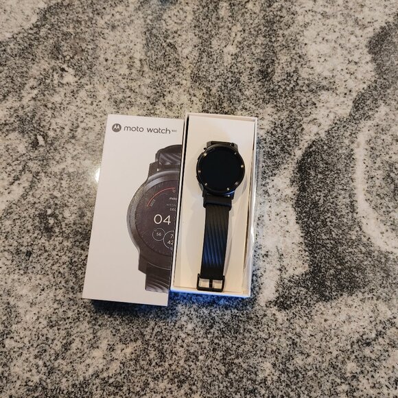 Motorola Moto Watch 100 Smart Watch- BLACK